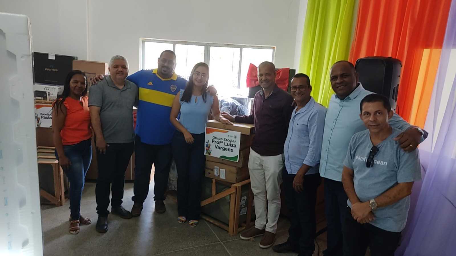 Prefeitura faz entrega de novos equipamentos para Escolas da rede Municipal